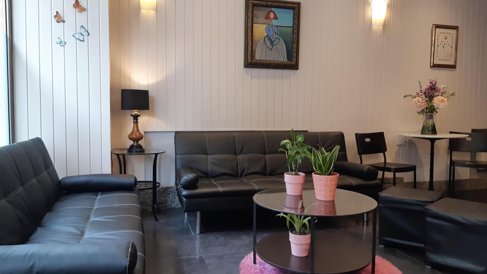 Hostal Pachin مييريس المظهر الخارجي الصورة